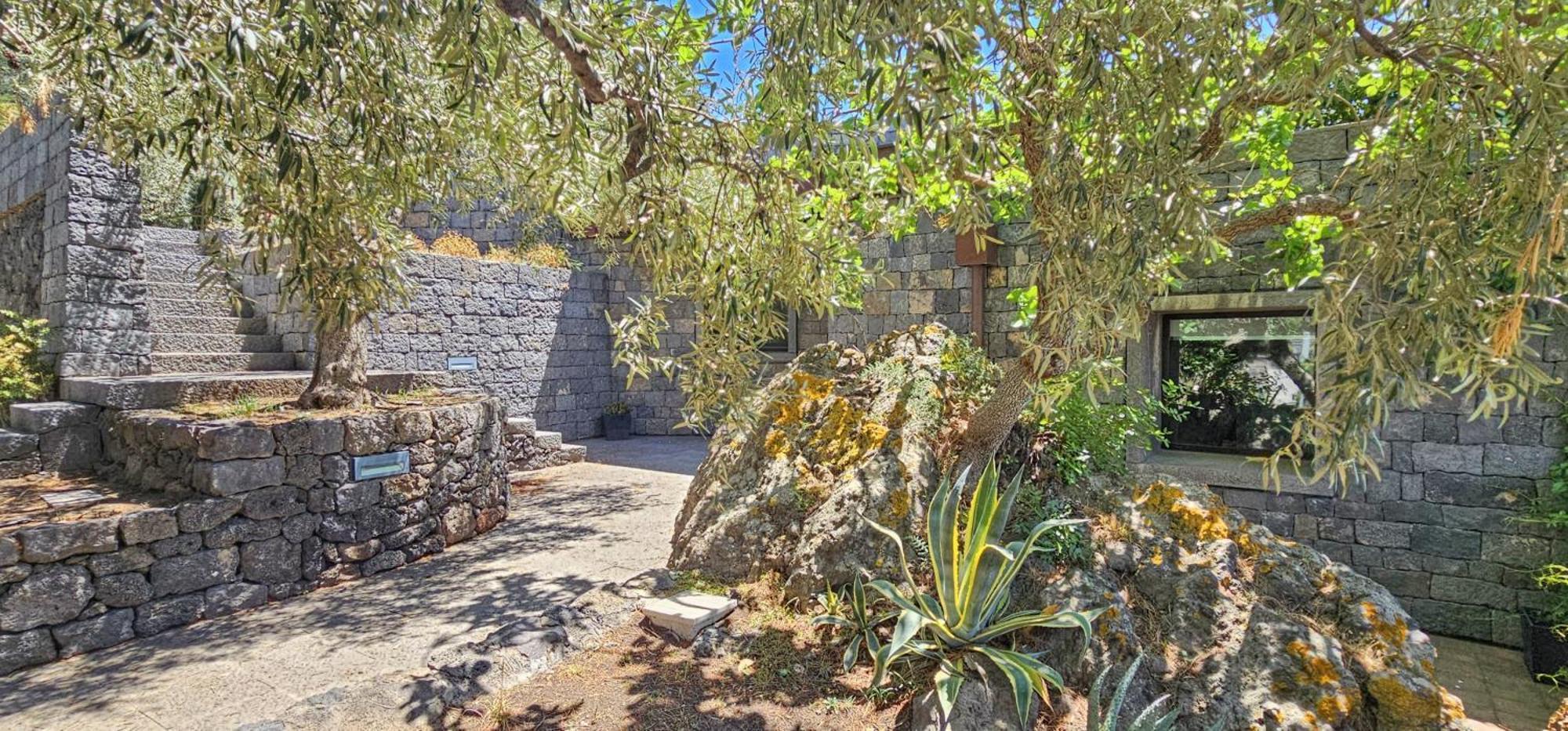 Rahal - Etna Luxury And Design Home Catania Exterior photo